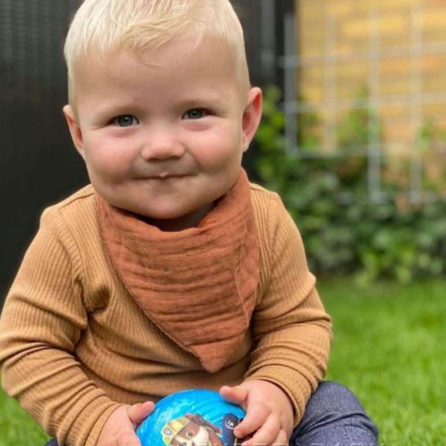 あす　スタイ５枚 キッズ スタイ 5枚セット ベビー ビブ 前掛け 男の子 女の子