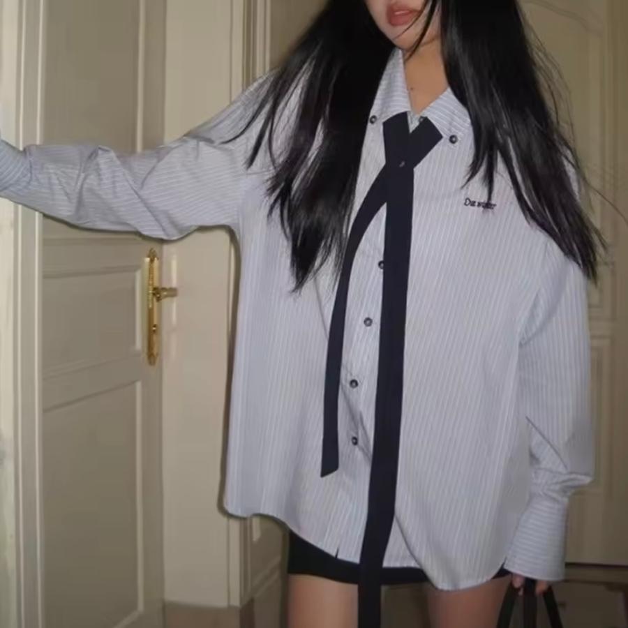 ストライプ柄 シャツ 長袖 ネクタイ付き 韓国 ストリート モード系女子