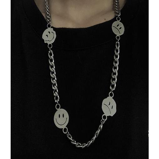 ネックレス フェイスマーク 韓国 ストリート ニコちゃん オルチャン ダンス 衣装 K Pop Hiphop V系 原宿系 鎖 チェーン アクセサリー Jw 0 メール便ok Jw 0 Joyboxストリートショップ 通販 Yahoo ショッピング