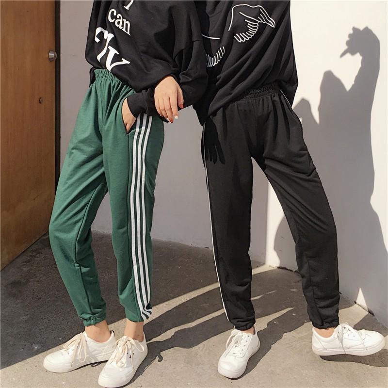 ライン パンツ ジャージ 韓国 ストリート 原宿系 Y2k Hiphop K Pop メンズライク レトロ オルチャン ダンス 衣装 レディース 即納 Pa 309 メール便ok Pa 309 Zz Joyboxストリートショップ 通販 Yahoo ショッピング