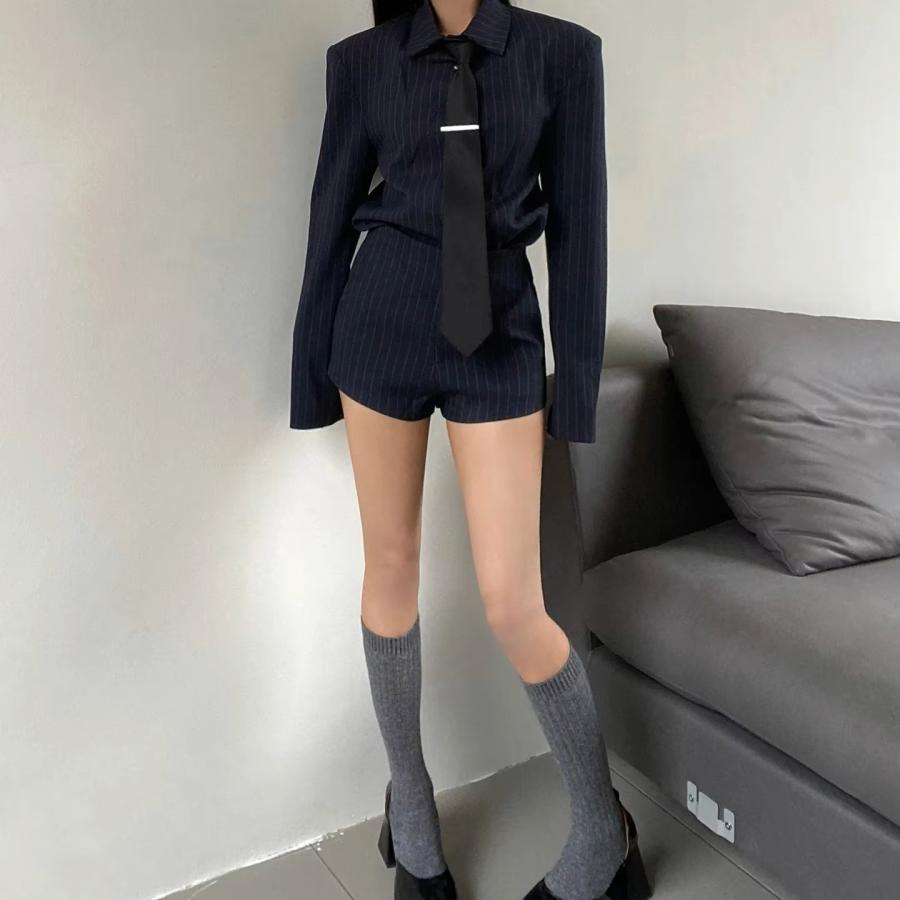 セット アップ ストライプ柄 シャツ 長袖 ショートパンツ 韓国