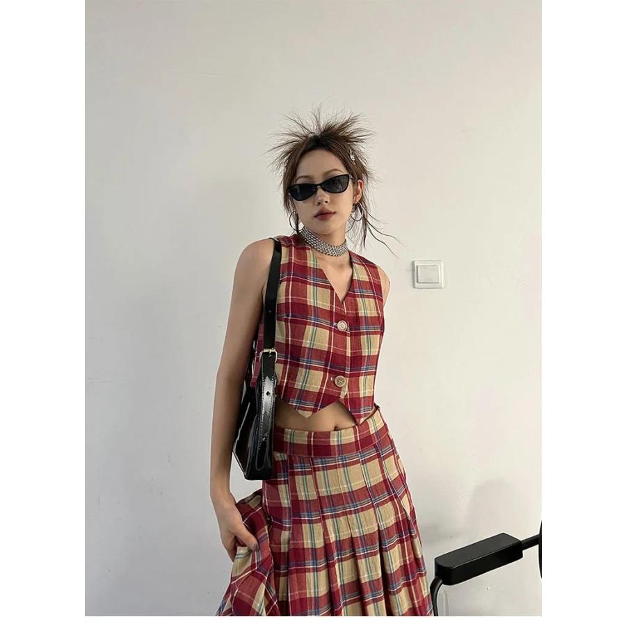 お取り置き　２点　lija ロングスリーブ　ベスト セットアップ チェック柄 ベスト スリット ロング スカート