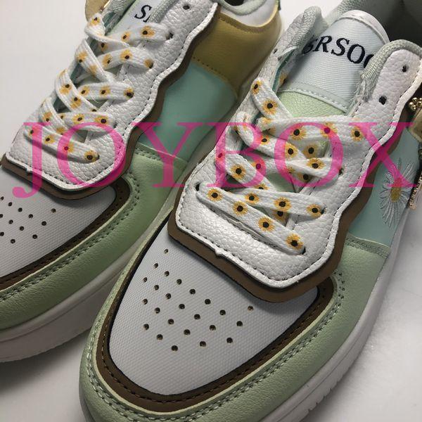 花柄 スニーカー 韓国 オルチャン デイジー ストリート 原宿系 K Pop 可愛い チャーム ガーリー フラワー レトロ 靴 シューズ Sho 7 Sho 7 Joyboxストリートショップ 通販 Yahoo ショッピング