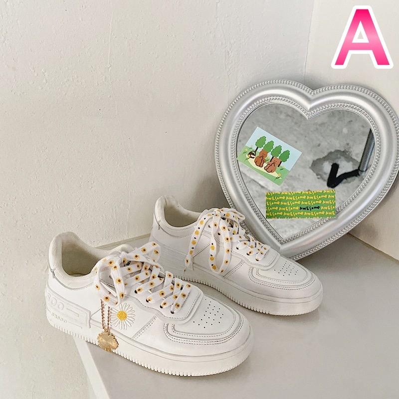 花柄 スニーカー 韓国 オルチャン デイジー ストリート 原宿系 K Pop 可愛い チャーム ガーリー フラワー レトロ 靴 シューズ Sho 7 Sho 7 Joyboxストリートショップ 通販 Yahoo ショッピング