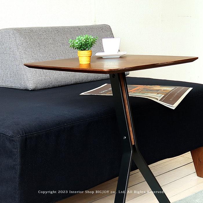 サイドテーブル コーヒーテーブル ソファ前に置きやすいコの字デザイン ウォールナット突板 スチール脚 モダンデザイン 幅44cm｜joystyleinterior｜07