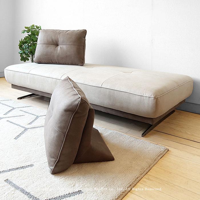 【メール便】 3人掛けソファ 3Pソファ 幅183cm デイベッドスタイル フラットソファ 開梱設置配送 レザーのような質感 ヨーロピアンスタイル 置きクッション2個付き 【ZY3043867534】(107954円)