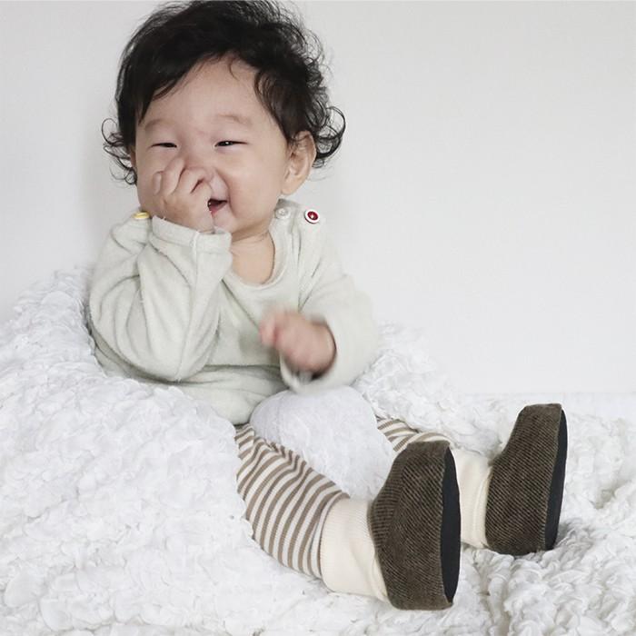 ベビーウォームシューズ あったか 赤ちゃん ベビー 足 防寒 シューズ ベビーカー 抱っこ紐 ファーストシューズ Joy Tree ジョイツリー 出産祝い 日本製 |  | 06