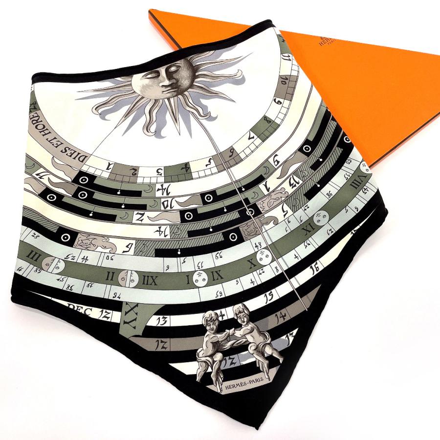 HERMES（エルメス） スカーフ トライアングル ジェアン 三角形 DIES ET