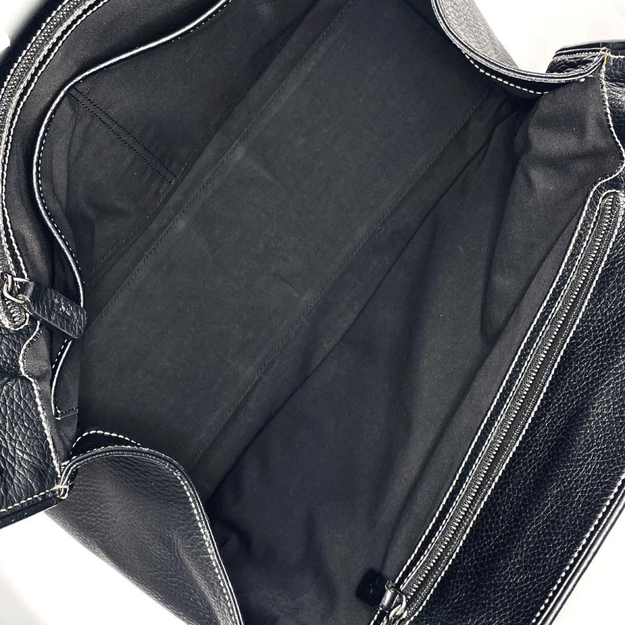 トッズ TOD'S トートバッグ ショルダーバッグ 肩掛け A4サイズ収納可能