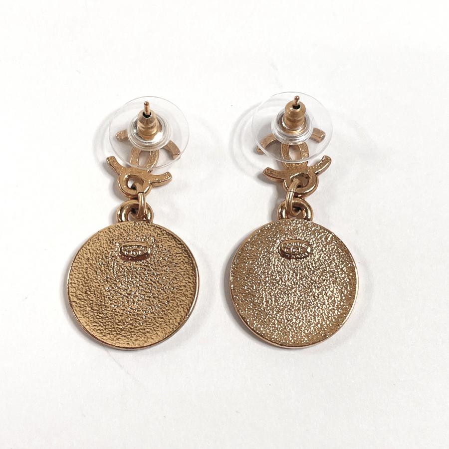 CHANEL（シャネル） ピアス ココマーク メタル/合成樹脂 ゴールド