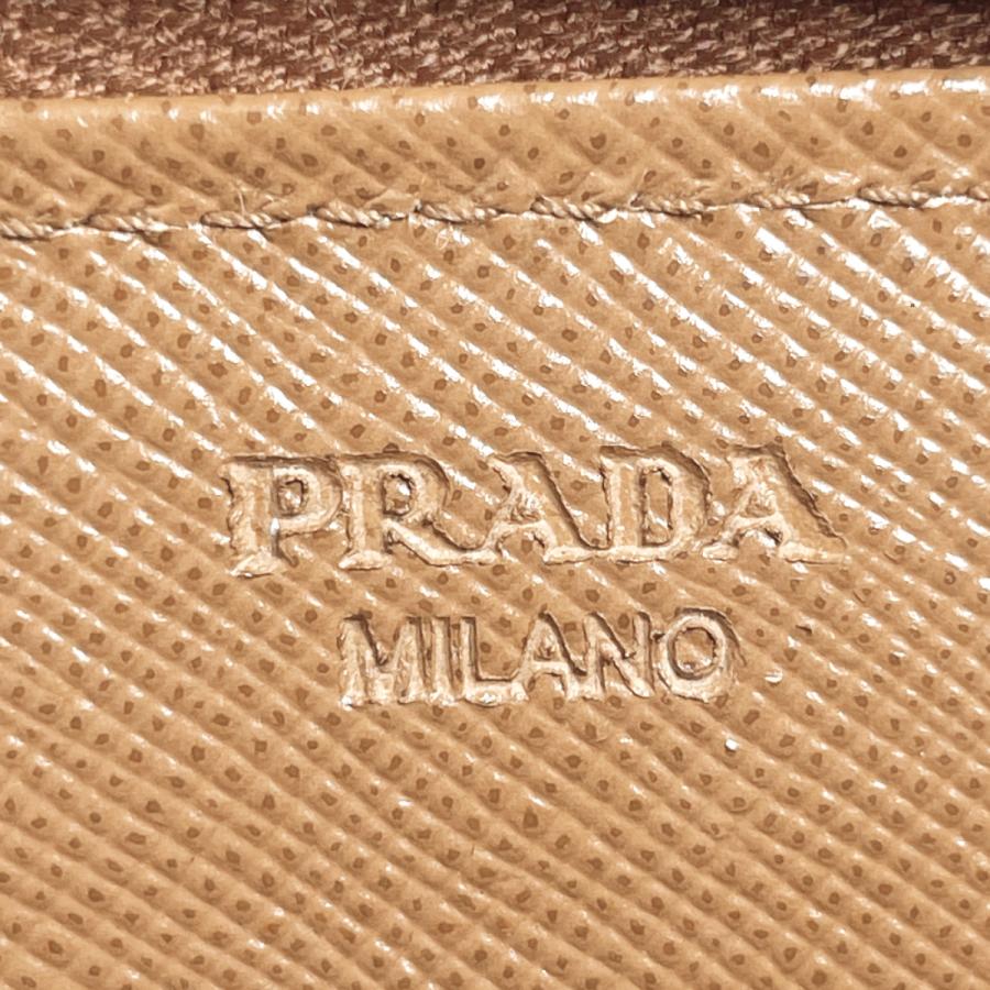 PRADA（プラダ） 長財布 ラウンドファスナー ステッチ サフィアーノ