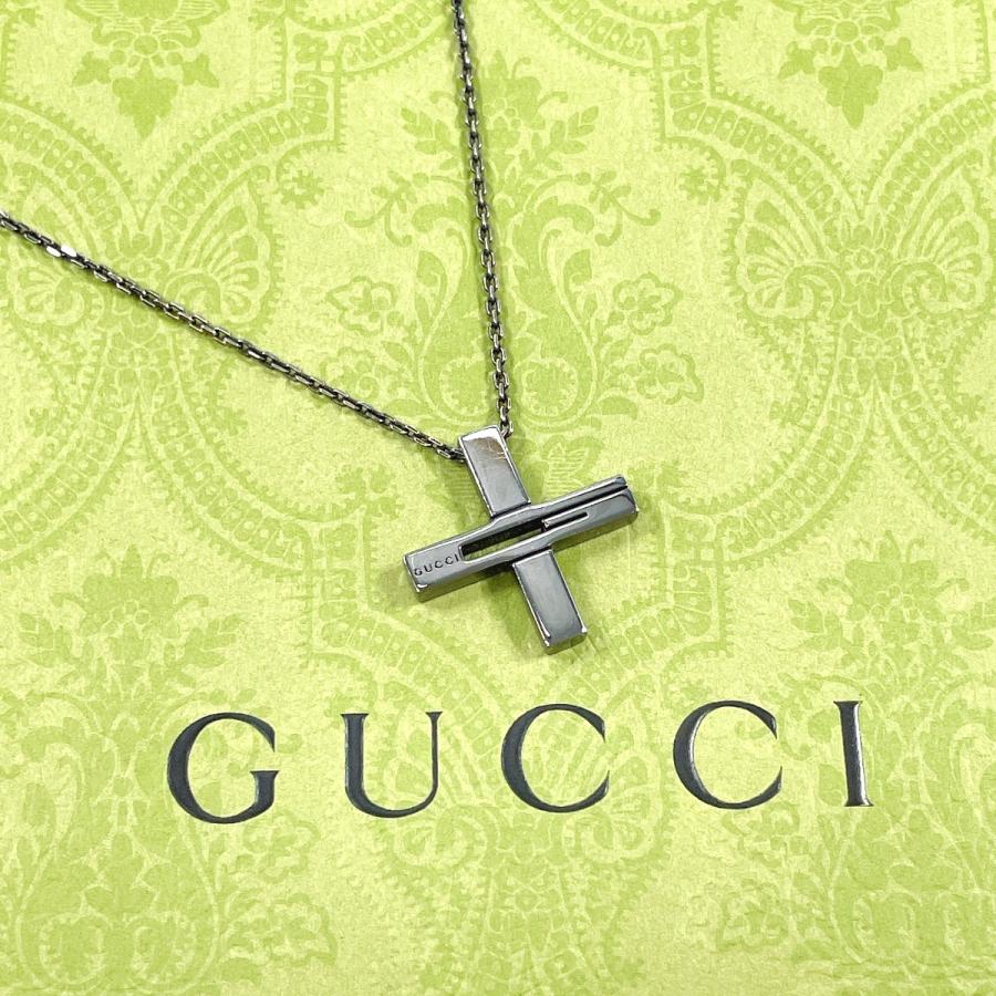GUCCI（グッチ） ネックレス カットアウト G クロス ブラックロジウム