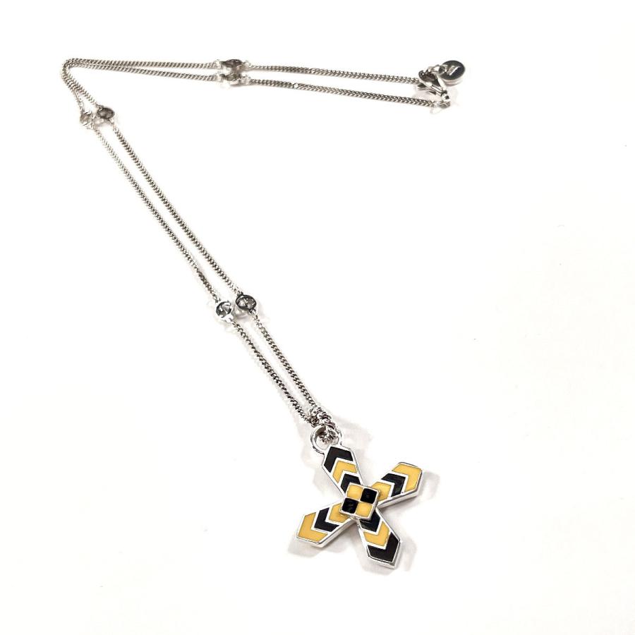 GUCCI（グッチ） ネックレス ペンダント クロス GG シルバー925