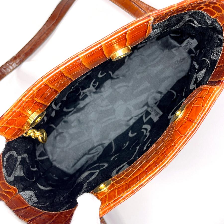 美品　サルヴァトー・レフェラガモ　 クロコ型押し　レザー ハンドバッグ 茶 美品 サルヴァトー・レフェラガモ クロコ型押し レザー ハンドバッグ