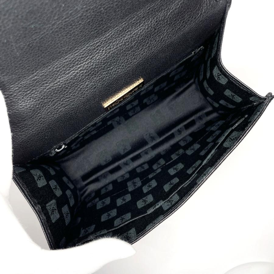 Yves Saint Laurent（イヴ・サンローラン） ハンドバッグ レザー