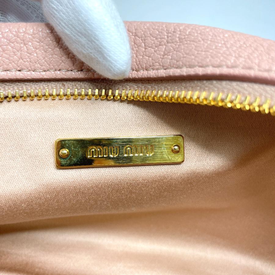 miu miu（ミュウミュウ） ポーチ レザー ピンク メイクポーチ リボン