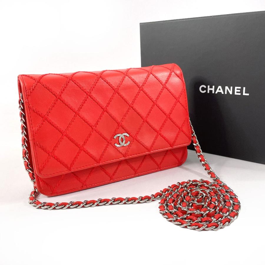 CHANEL キルティング 長財布 レッド CHANEL（シャネル） 長財布 チェーンウォレット ウルトラステッチ