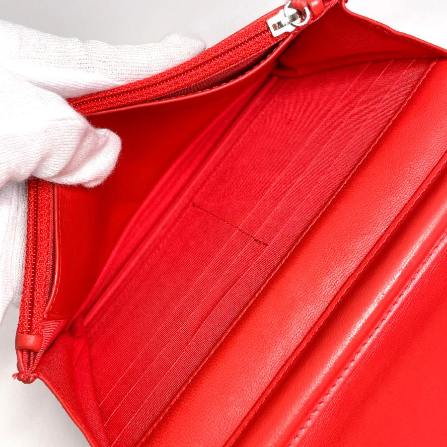 CHANEL（シャネル） 長財布 チェーンウォレット ウルトラステッチ