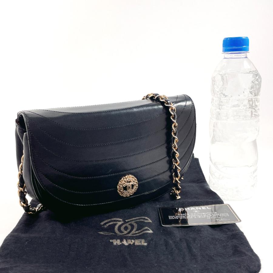 CHANEL シャネル ショルダーバッグ チェーンショルダー ハーフ CHANEL シャネル ショルダーバッグ チェーンショルダー ハーフ