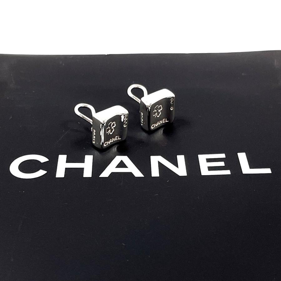 CHANEL（シャネル） イヤリング スクエア クローバー 四つ葉 ココ ロゴ