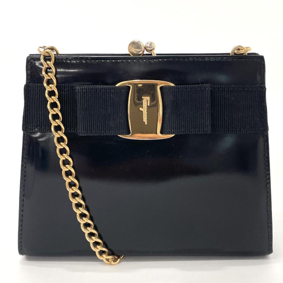 サルヴァトーレフェラガモ Salvatore Ferragamo ショルダーバッグ 22 