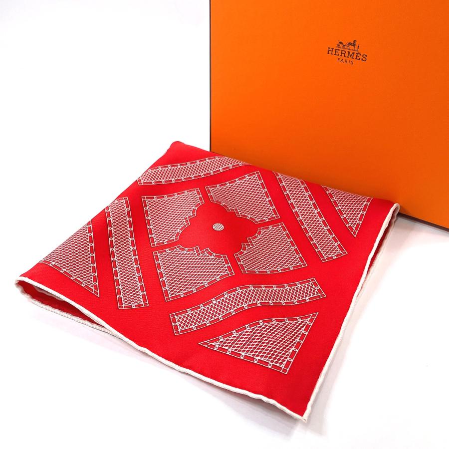 HERMES エルメス スカーフ カレ45 正方形 セリエ シルク100 HERMES エルメス スカーフ カレ45 正方形 セリエ シルク100