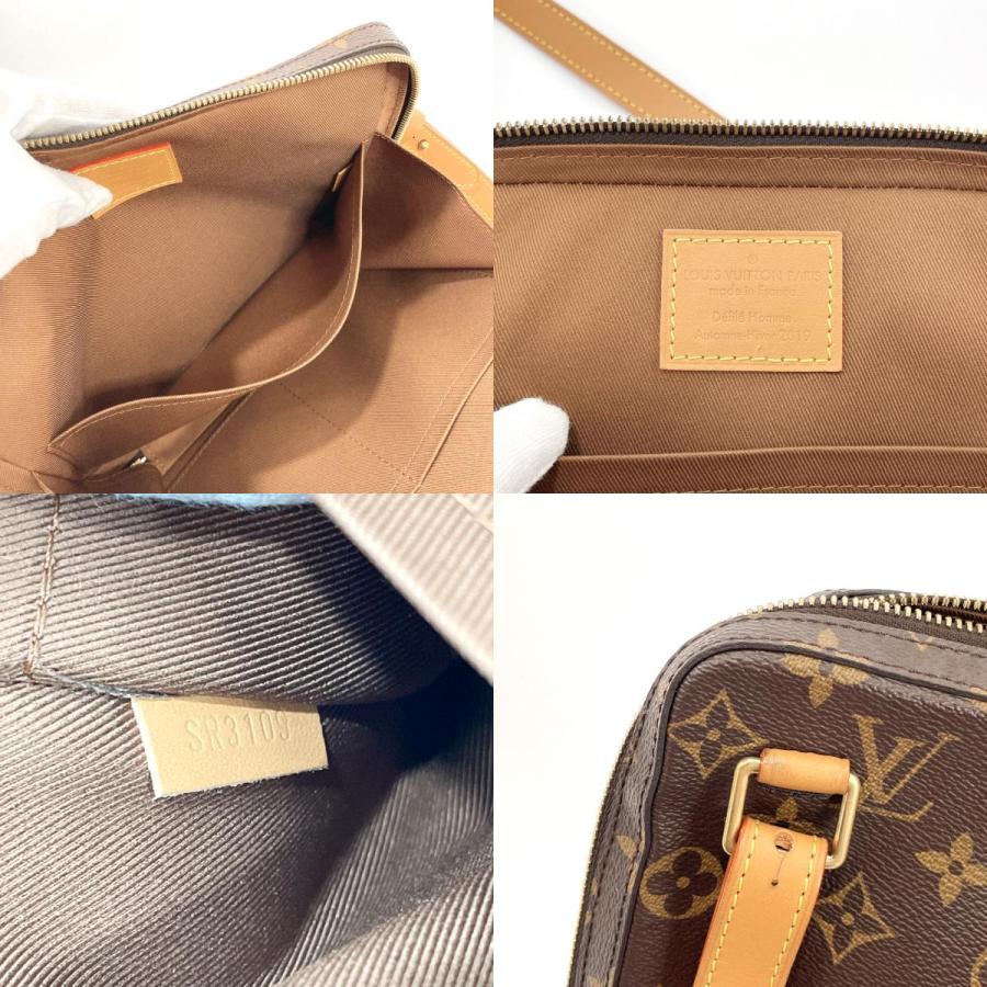 ルイヴィトン LOUIS VUITTON ショルダーバッグ
 ソミュールGM M42254 モノグラムキャンバス レディース 洗練デザイン♪】ルイヴィトン エクスプレス ショルダーバッグ (Louis