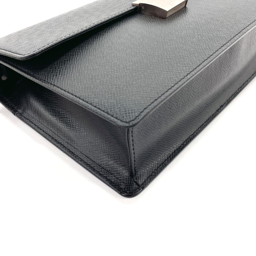 LOUIS VUITTON（ルイ・ヴィトン） セカンドバッグ クラッチバッグ