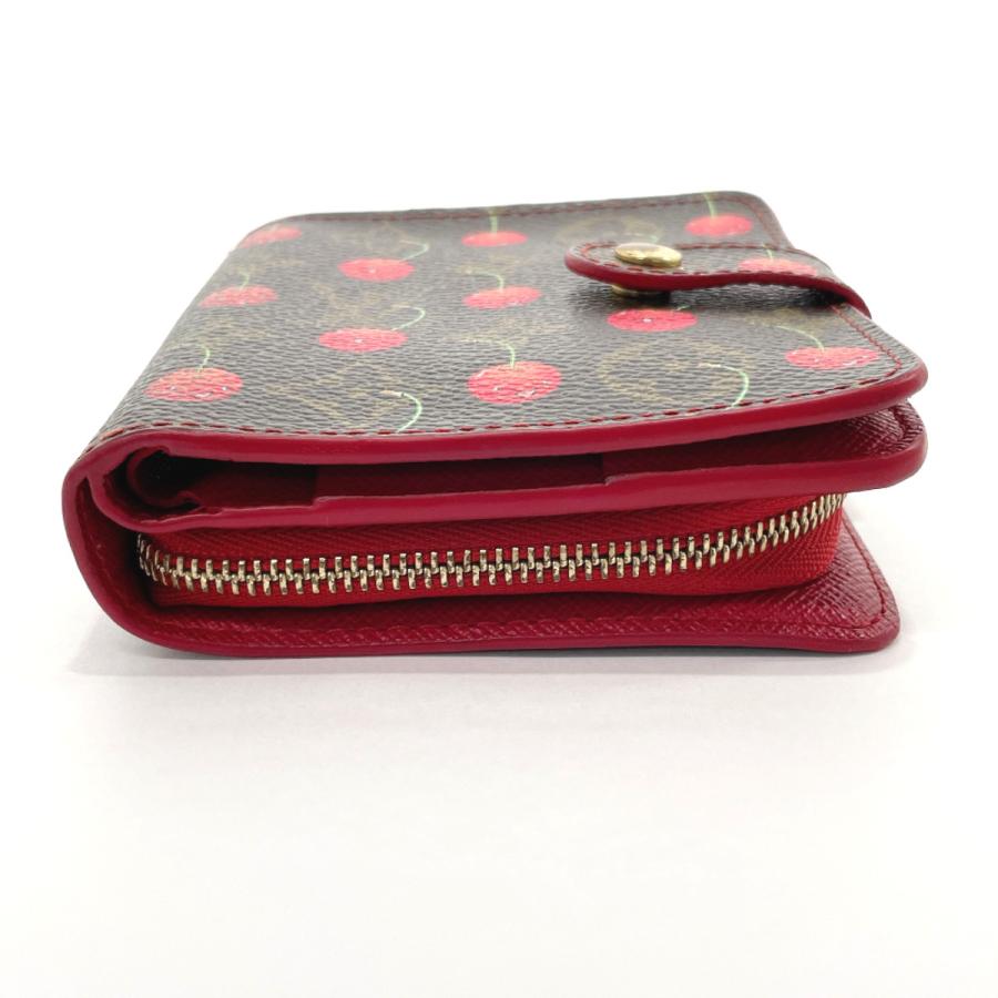 LOUIS VUITTON（ルイ・ヴィトン） 二つ折り財布 M95005 コンパクト