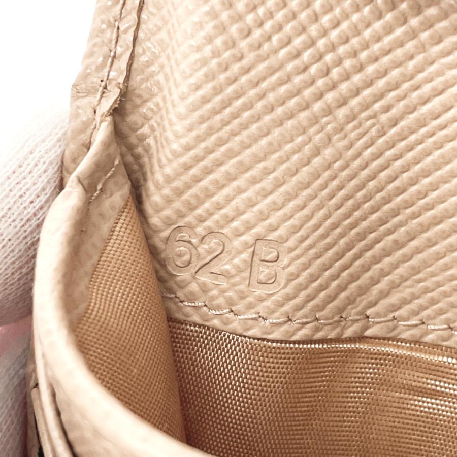 PRADA（プラダ） 三つ折り財布 コンパクト財布 折り畳み財布 IMH176