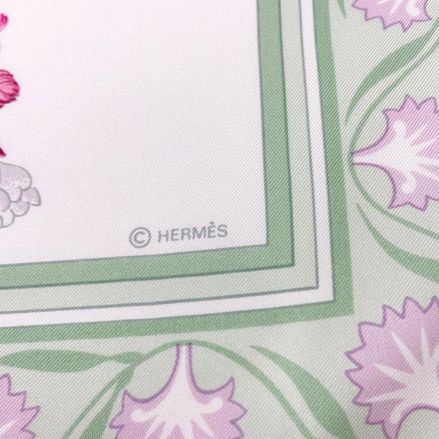 HERMES エルメス スカーフ カレ 90 OEillets sauvages et autres HERMES エルメス スカーフ カレ 90 OEillets sauvages et autres