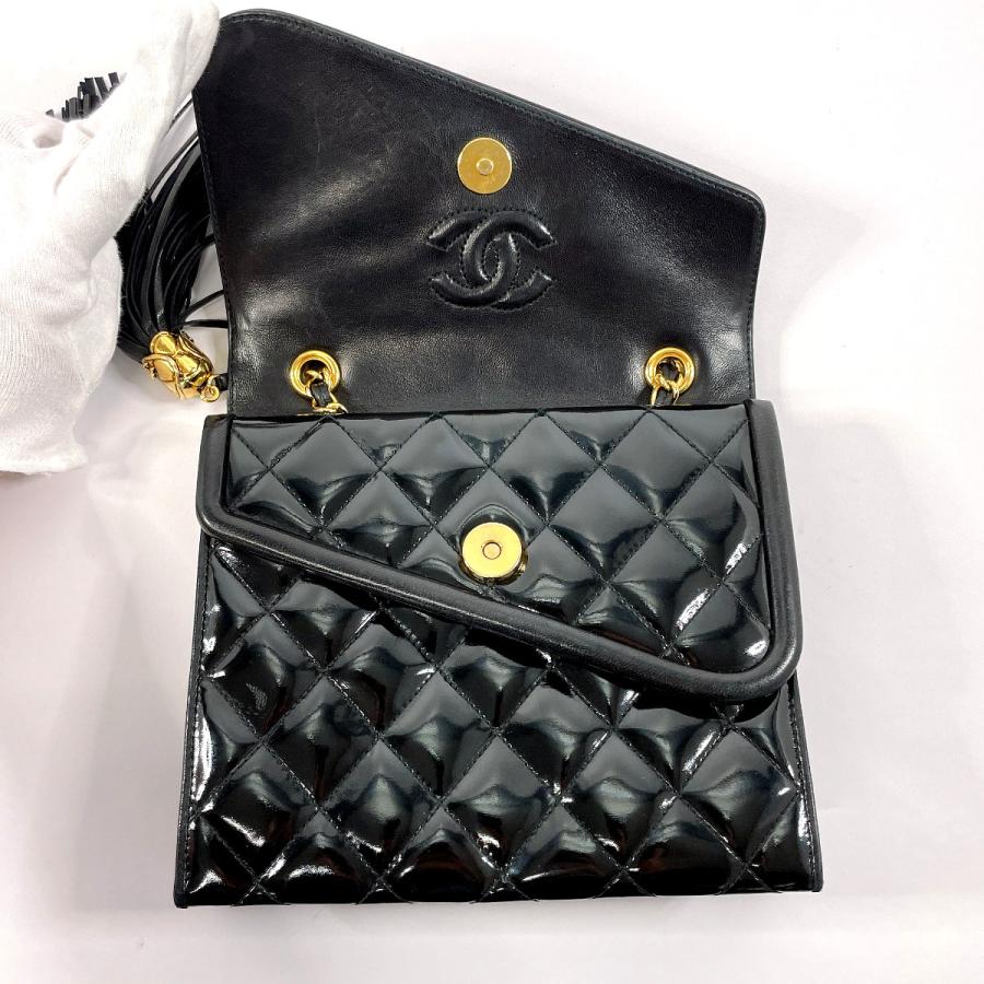 CHANEL（シャネル） ショルダーバッグ マトラッセ Wフラップ チェーン