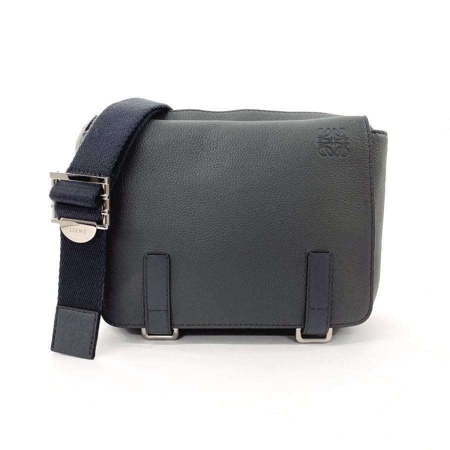 LOEWE ロエベ ショルダーバッグ ミリタリー メッセンジャー LOEWE ロエベ ショルダーバッグ ミリタリー メッセンジャー