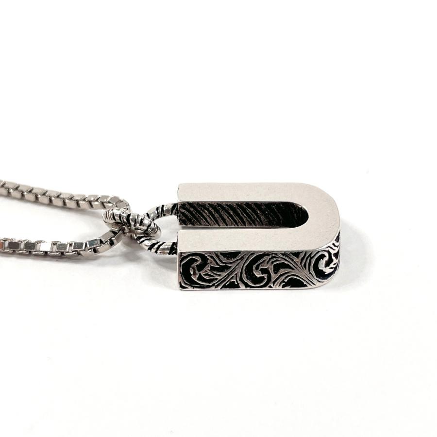GUCCI グッチ ネックレス イニシャルネックレス U GUCCI グッチ ネックレス イニシャルネックレス U