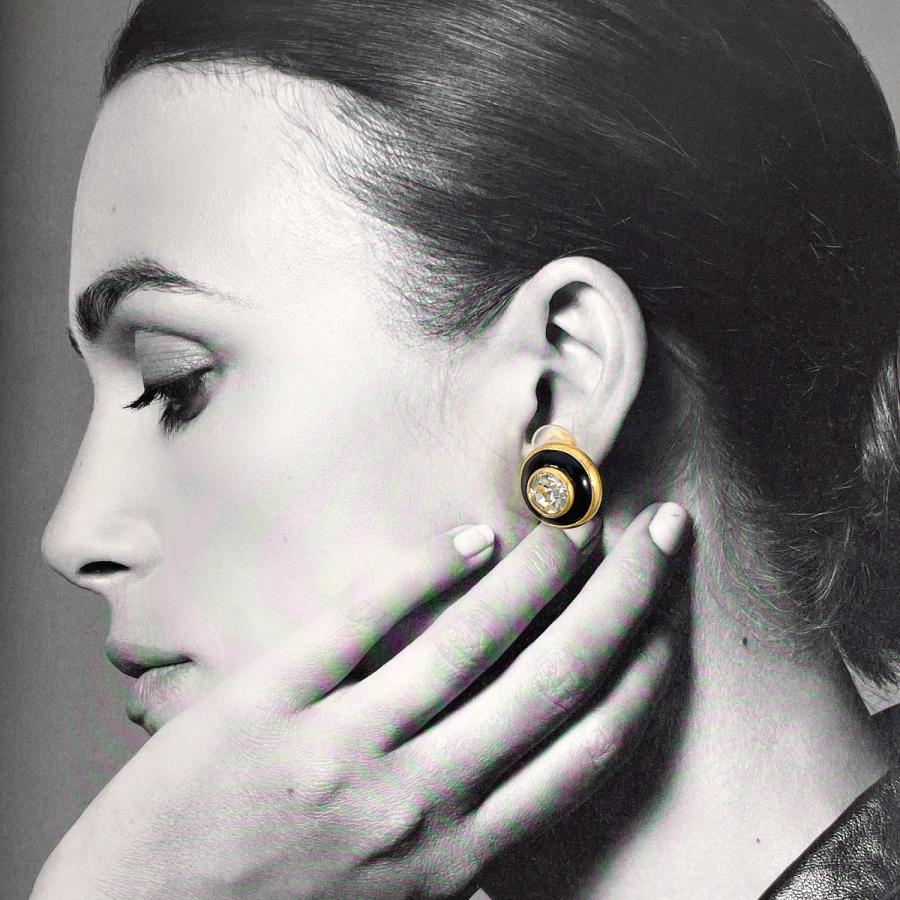 CHANEL（シャネル） イヤリング GP/ラインストーン ゴールド 93 A 1993