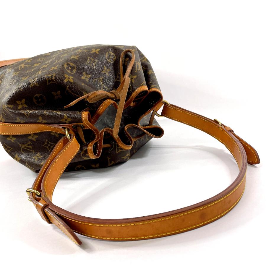 LOUIS VUITTON（ルイ・ヴィトン） ショルダーバッグ 巾着型 肩掛け