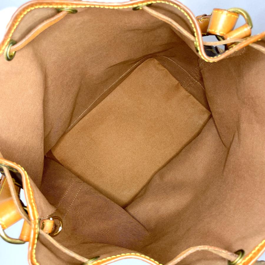 LOUIS VUITTON（ルイ・ヴィトン） ショルダーバッグ 巾着型 肩掛け 