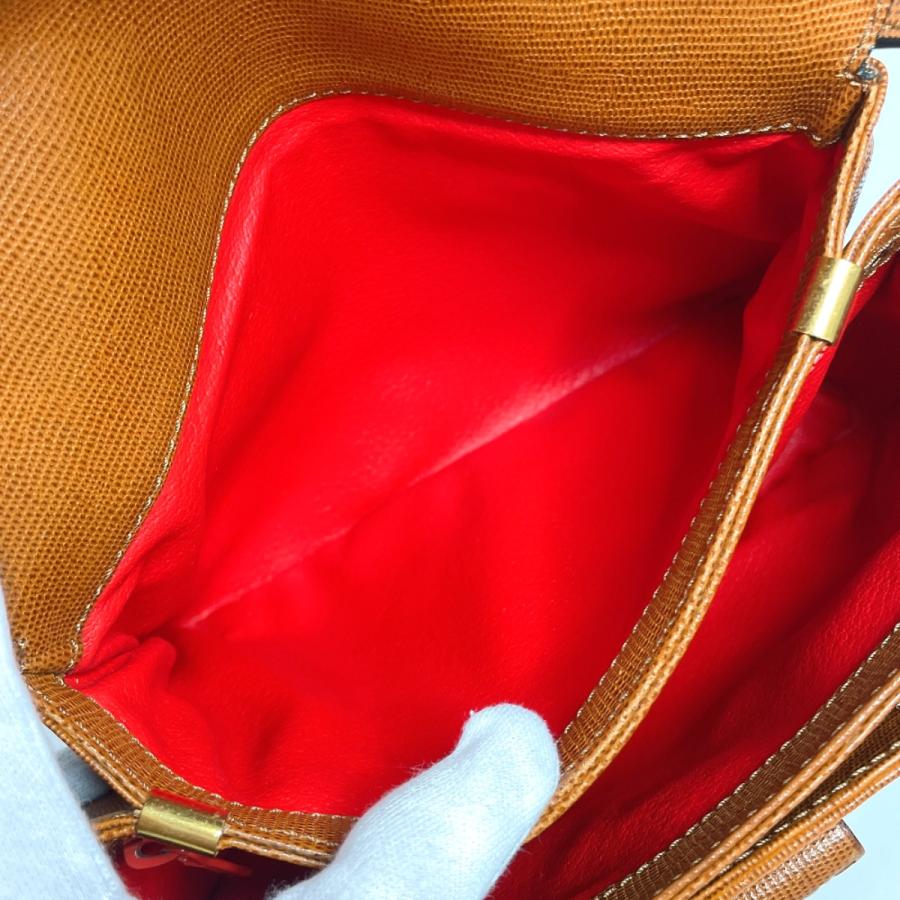 セリーヌ ショルダーバッグ美品  ブラウン CELINE（セリーヌ） ショルダーバッグ ロゴ 斜め掛け レザー ブラウン