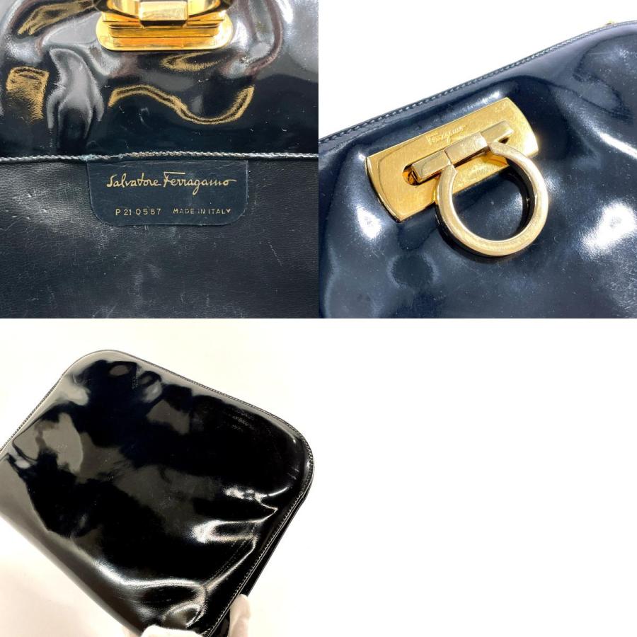 サルヴァトーレフェラガモ Salvatore Ferragamo ショルダーバッグ P21