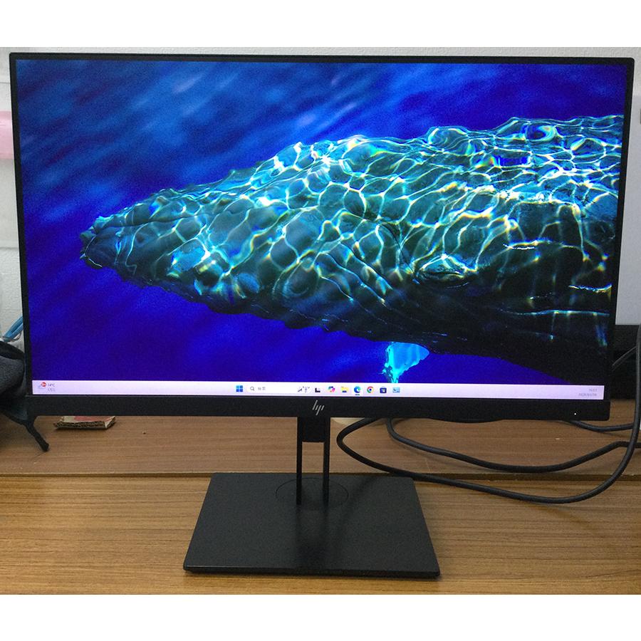 【中古】HP Z23n G2/23インチ/ピポット機能/動作確認済 HP-Z23N-G2-23-Full-HD-Display-