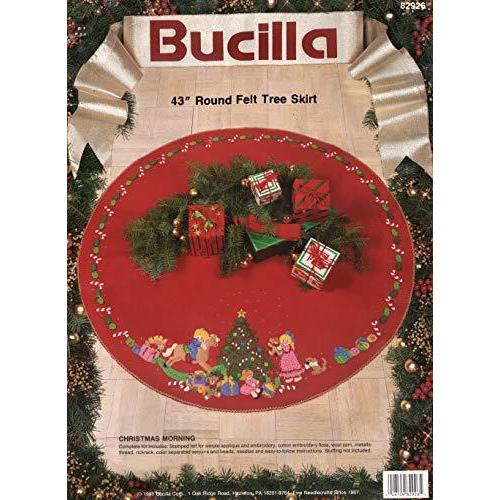Bucilla クリスマスモーニング 43インチ ラウンドフェルトツリースカート 刺繍キット #82926 | 