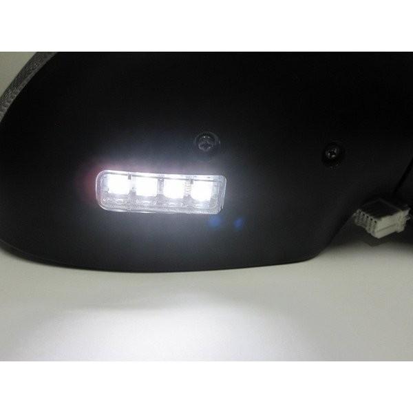【新品未使用】 E60 E61 M5ルック　跳ね上げミラー 訳あり激安 BMW E60 E61 Mルック LEDウィンカー付 電動跳ね上げ ドアミラー 右