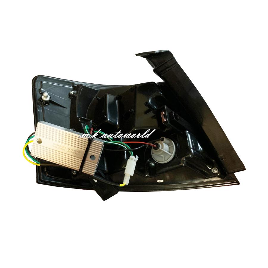 左右4点セット A4/S4 B7 Avant 2005-2007 ワゴン/アバント ファイバーLEDテールランプの画像