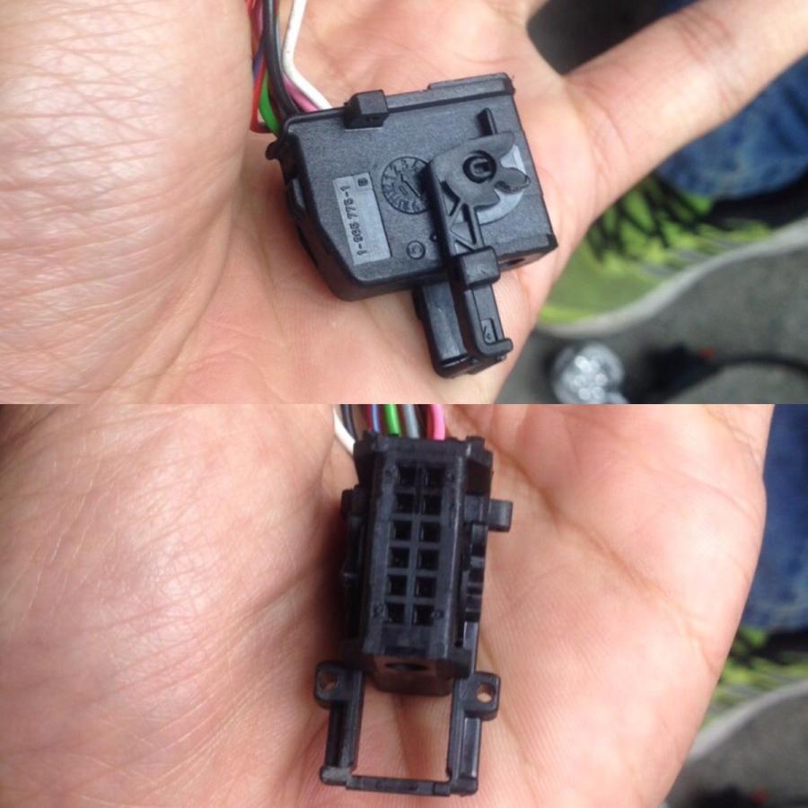 BMW 1998-2004y E46 セダン用 跳ね上げ 電動格納 ドアミラー 右