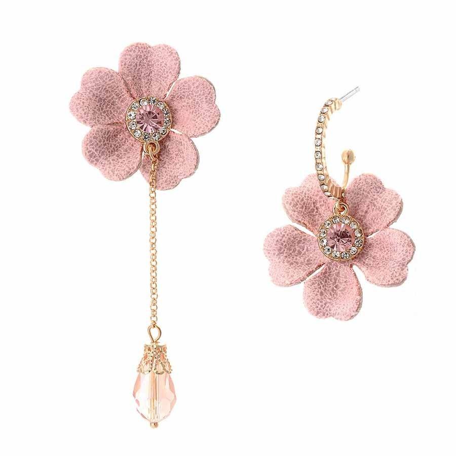大ぶり フラワーモチーフ ロングピアス ショッピングゴー shoppinggo ロングピアス 揺れる 花 可愛い