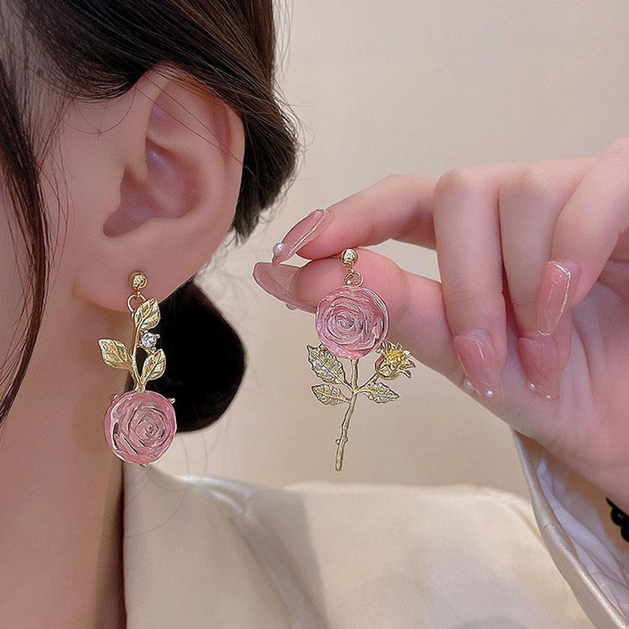 ピアス はな 揺れる ロングピアス 大ぶり モチーフピアス 花 可愛い