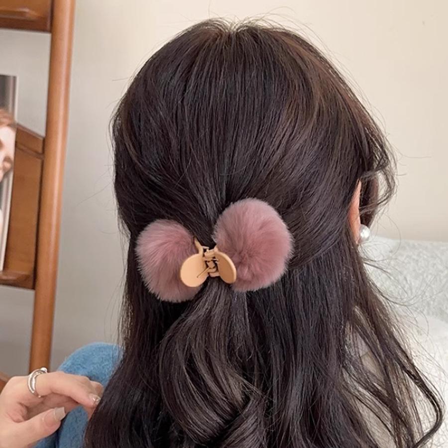 ヘアクリップ モコモコ ファーバンスクリップ ヘアアクセサリー 韓国