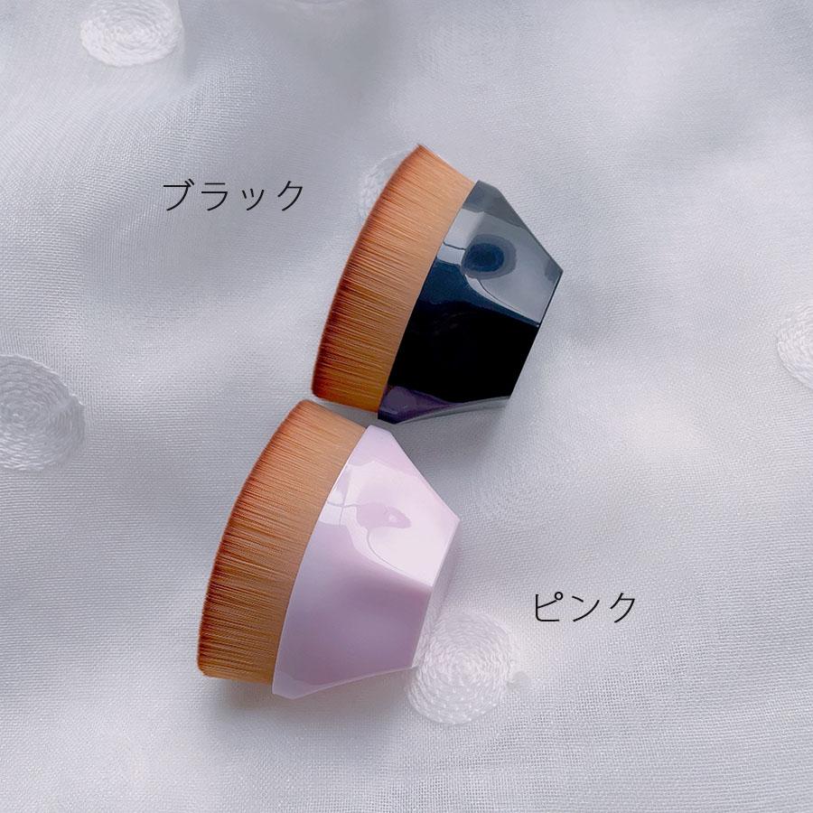 メイクブラシ フェイスブラシ 携帯用 チークブラシ 専用ケース付き