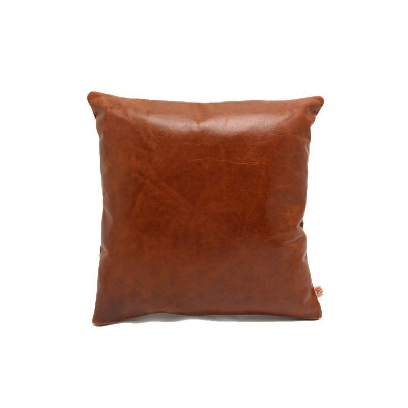 ACME Furniture（アクメファニチャー） CUSHION CHESUNUT レザー