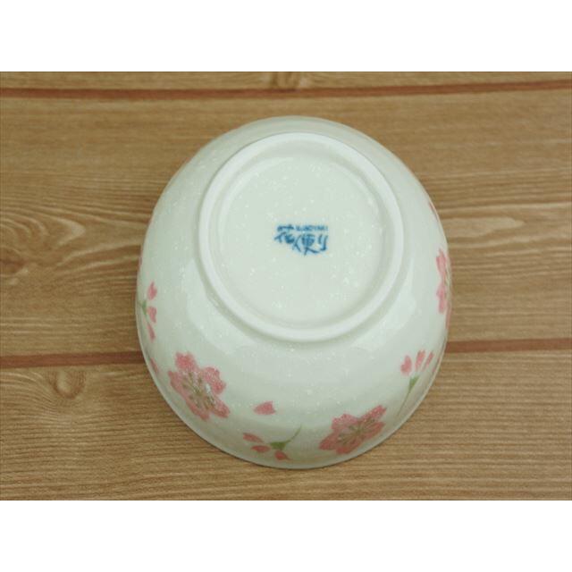 桜模様の陶器製蓋付き容器